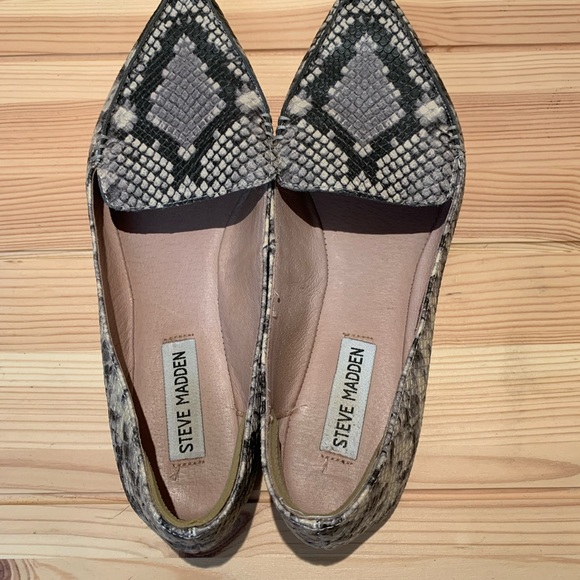 Steve Madden Feather Natural Exotic flats - Picture 3 of 4